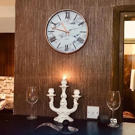 Phidias Boutique Apartment *