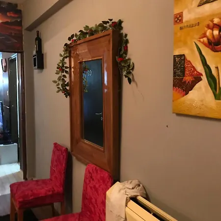 Phidias Boutique Apartment *